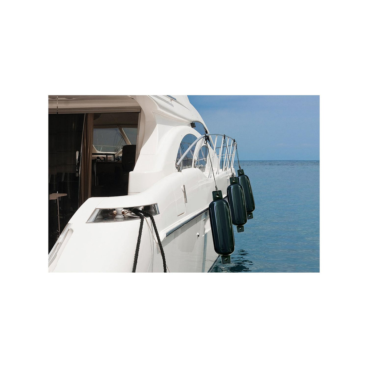 Twin Eye Ribbed Fender, Black, 8.5in x 27in