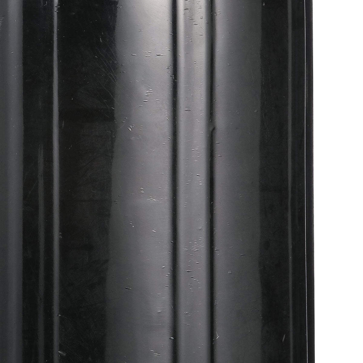 Center Hole Ribbed Fender, Black, 8in x 20in
