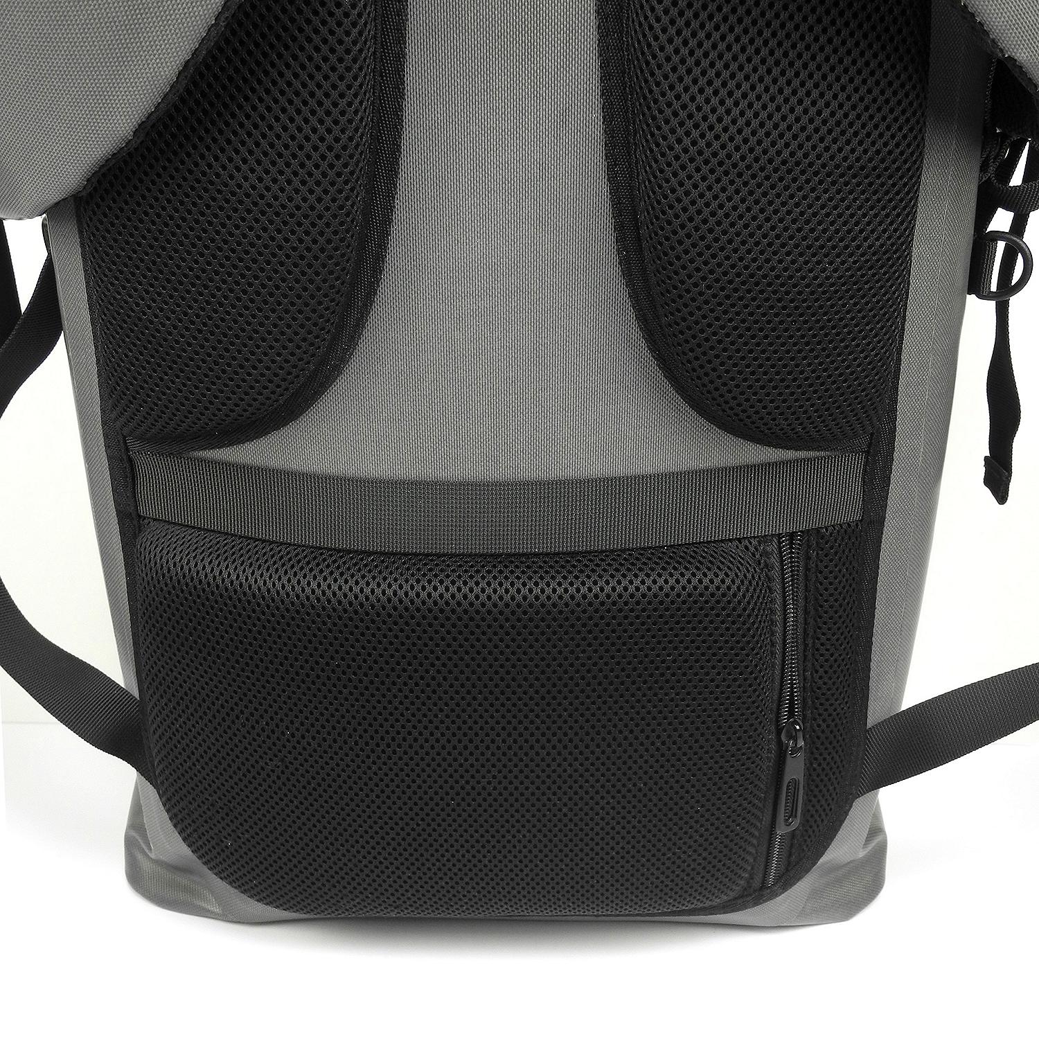 Yachter's Choice Dry Bag/ Cooler Backpack, 25qt